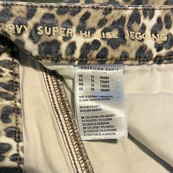 American Eagle Leopard Print Pants - Picture 3 of 3